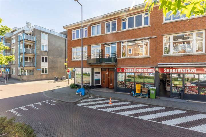 Bekijk foto 1 van Boergoensestraat 116-A