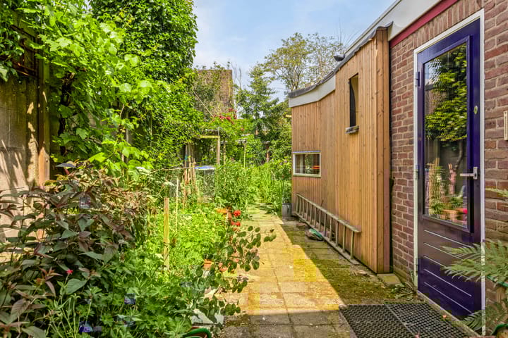 Foto 25 van Lovensestraat 178-C