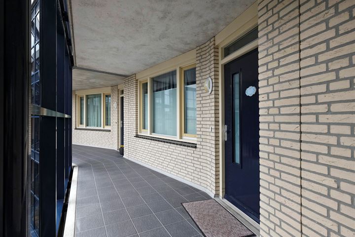 Bekijk foto 31 van Leliestraat 17