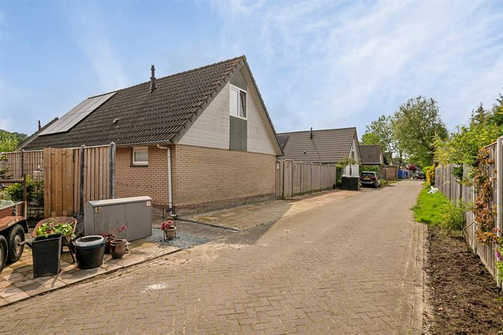 View photo 38 of Kleine Heistraat 16-K076