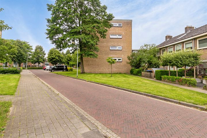 View photo 33 of Linthorst Homanstraat 35