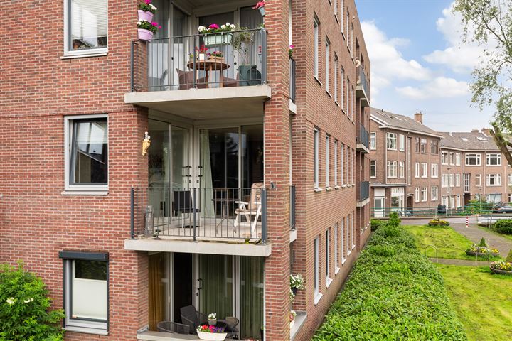 View photo 36 of Hoogstraat 4