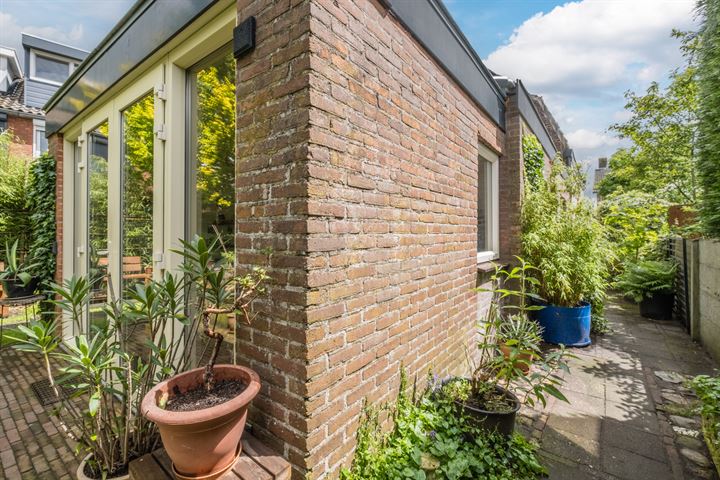 Bekijk foto 31 van Kanaalstraat 52