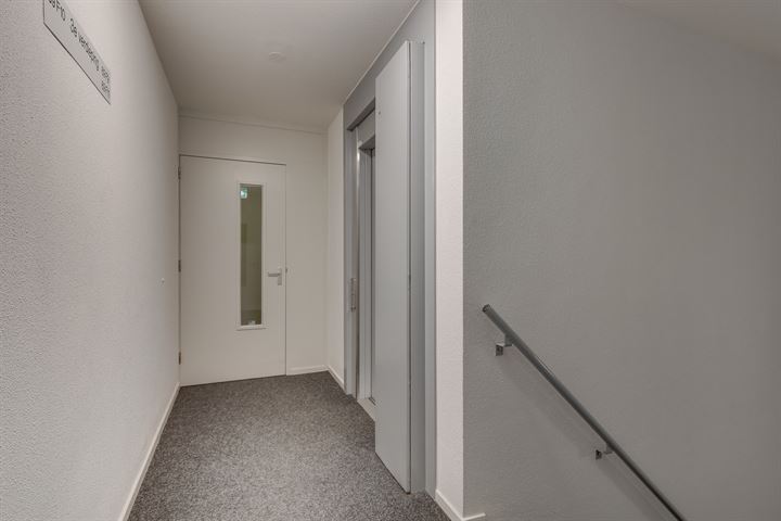 Bekijk foto 34 van Polstraat 69-F9