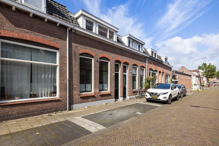 Bekijk foto 6 van Lombokstraat 27