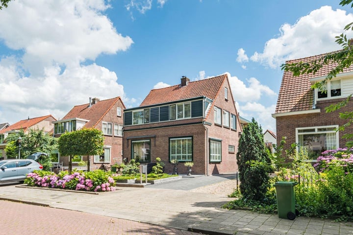 Parallelweg-Zuid 55