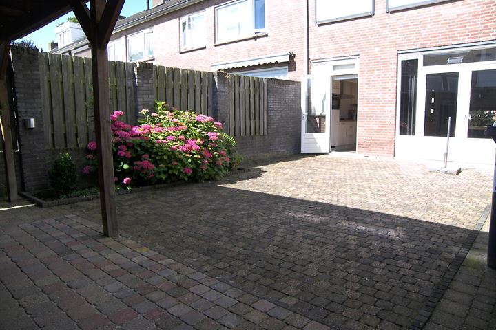 Bekijk foto 26 van Zwaluwstraat 23