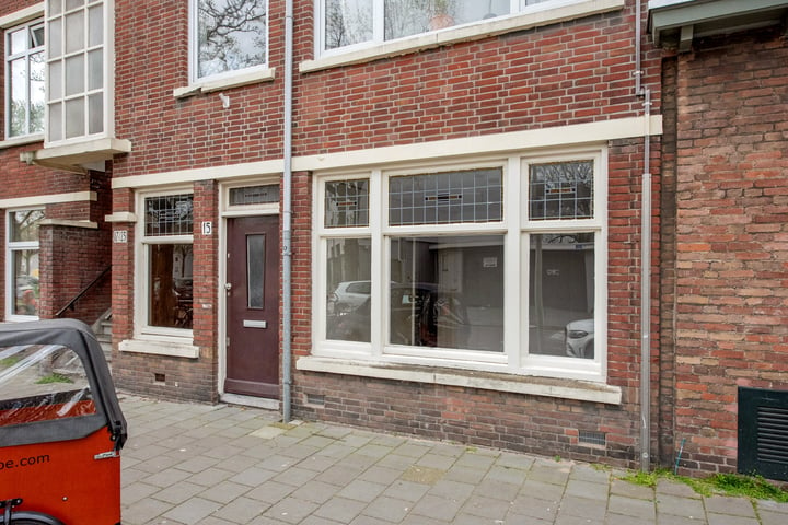 Bekijk foto 2 van Coornhertstraat 15