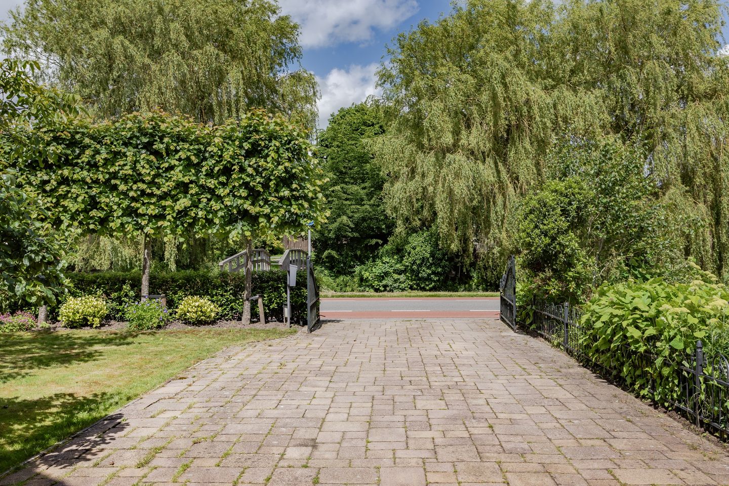 Photo 55 of Koewijzend 26-B