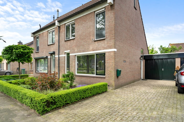 Bekijk foto 36 van Mastbosstraat 106