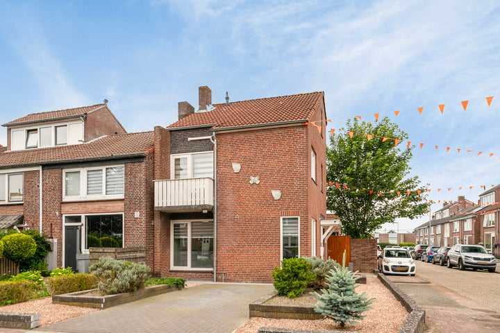 View photo 25 of Bevrijdingstraat 6