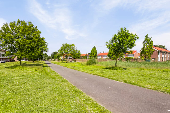 Bekijk foto 39 van Stadswaardenlaan 97