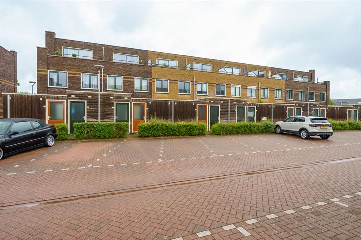 View photo 28 of Anubisstraat 98