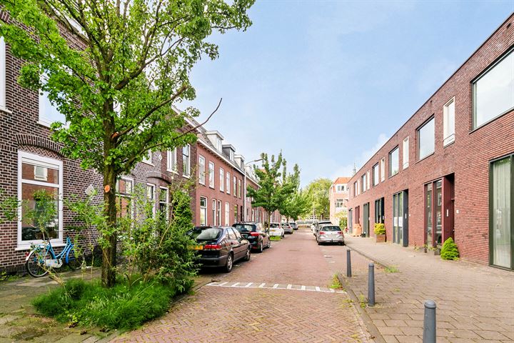 View photo 37 of De Genestetstraat 24