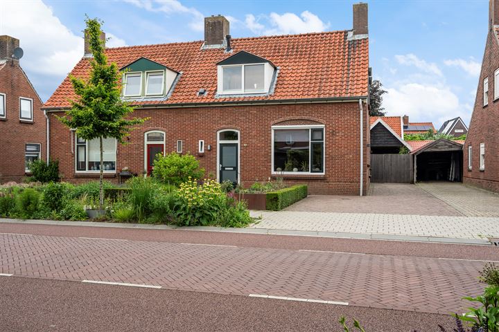 View photo 4 of Admiraal de Ruyterstraat 74