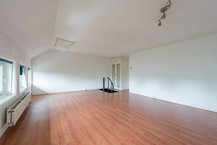 Foto 19 van Rijnsburgstraat 90-3