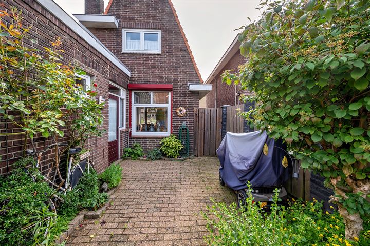 Bekijk foto 35 van Nieuwborgstraat 63