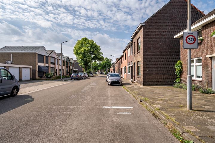 Bekijk foto 39 van Nieuwborgstraat 63