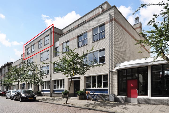 Bekijk foto 1 van Cornelis Houtmanstraat 9-B