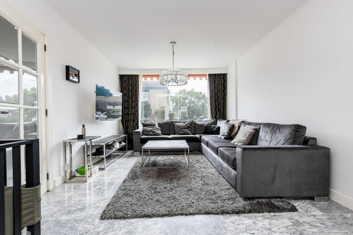 Foto 2 van Dommelstraat 2