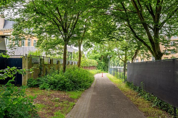 View photo 28 of Dokter Aletta Jacobsstraat 11