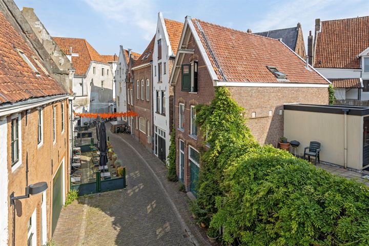 View photo 45 of Vaaltstraat 19