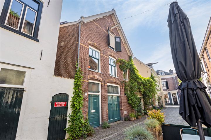 View photo 50 of Vaaltstraat 19