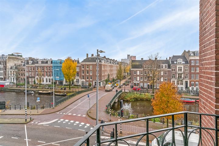 View photo 22 of Honthorststraat 52-2