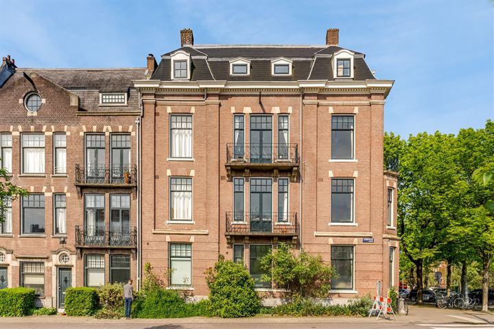 Bekijk foto 32 van Honthorststraat 52-2