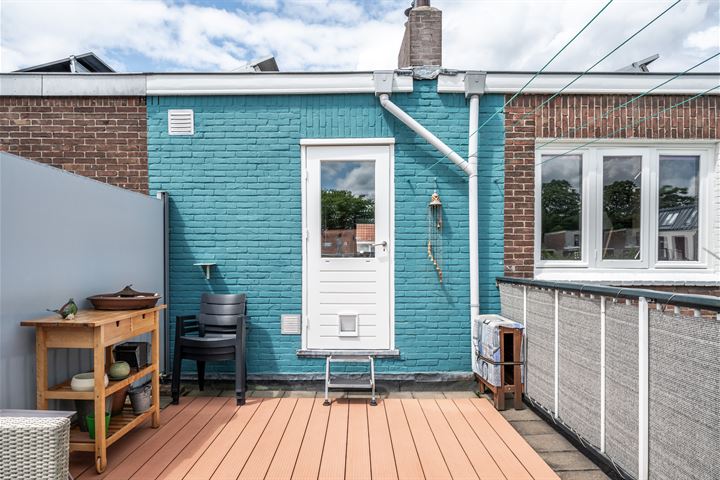 Bekijk foto 32 van van Langeveldstraat 23