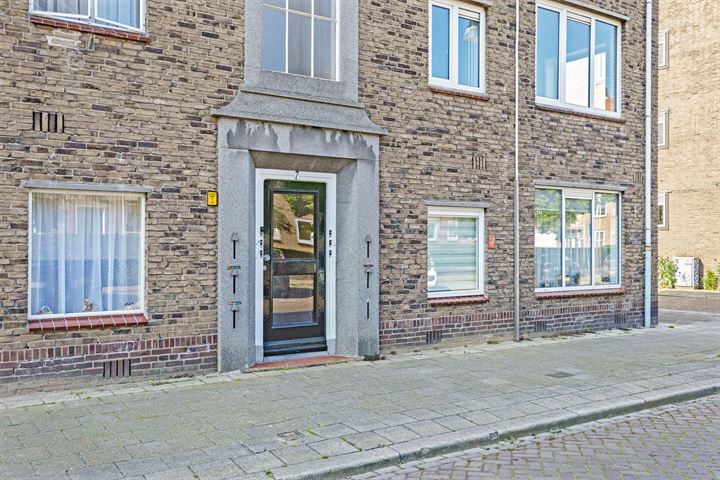 View photo 16 of Brugstraat 7-F