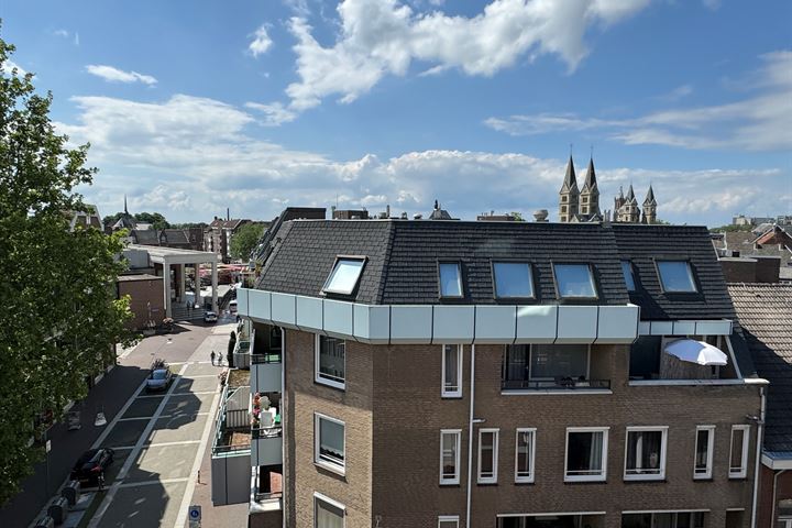 View photo 7 of Kruisherenstraat 313