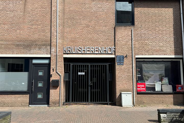 View photo 28 of Kruisherenstraat 313