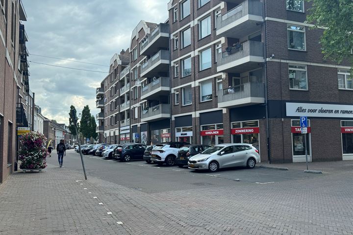 View photo 30 of Kruisherenstraat 313