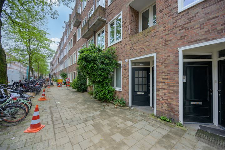 Bekijk foto 19 van Van Spilbergenstraat 81-H