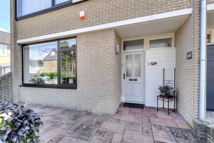 Bekijk foto 36 van Verschuurstraat 1