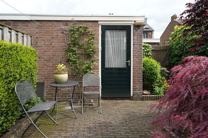 Bekijk foto 49 van Zonstraat 12