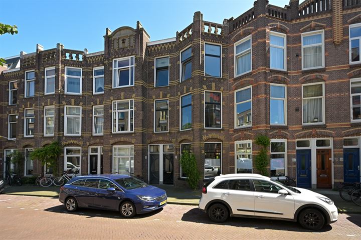 View photo 5 of Voltastraat 52