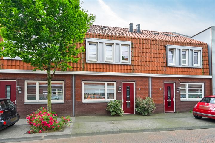 View photo 1 of Moerbeistraat 24