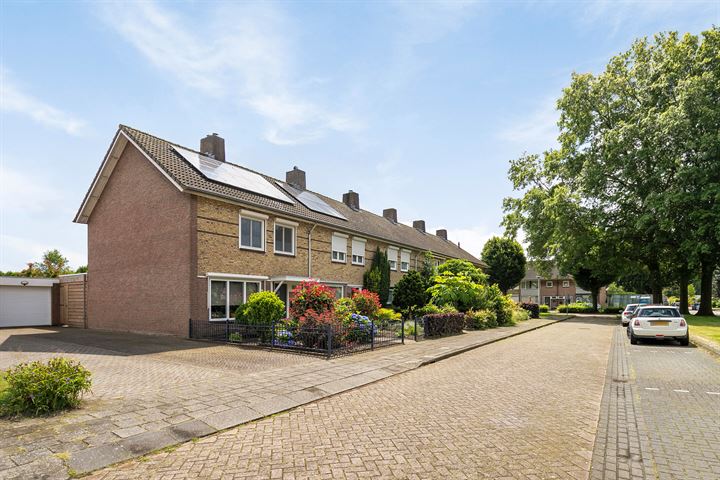 Bekijk foto 35 van Beethovenlaan 32