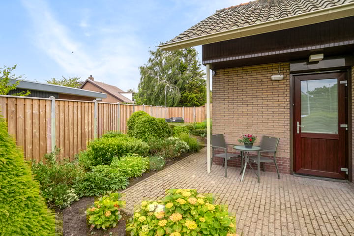 Foto 35 van Papegeulestraat 8