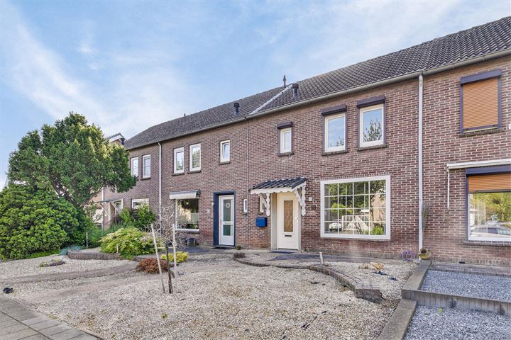 Bekijk foto 3 van Irisstraat 18