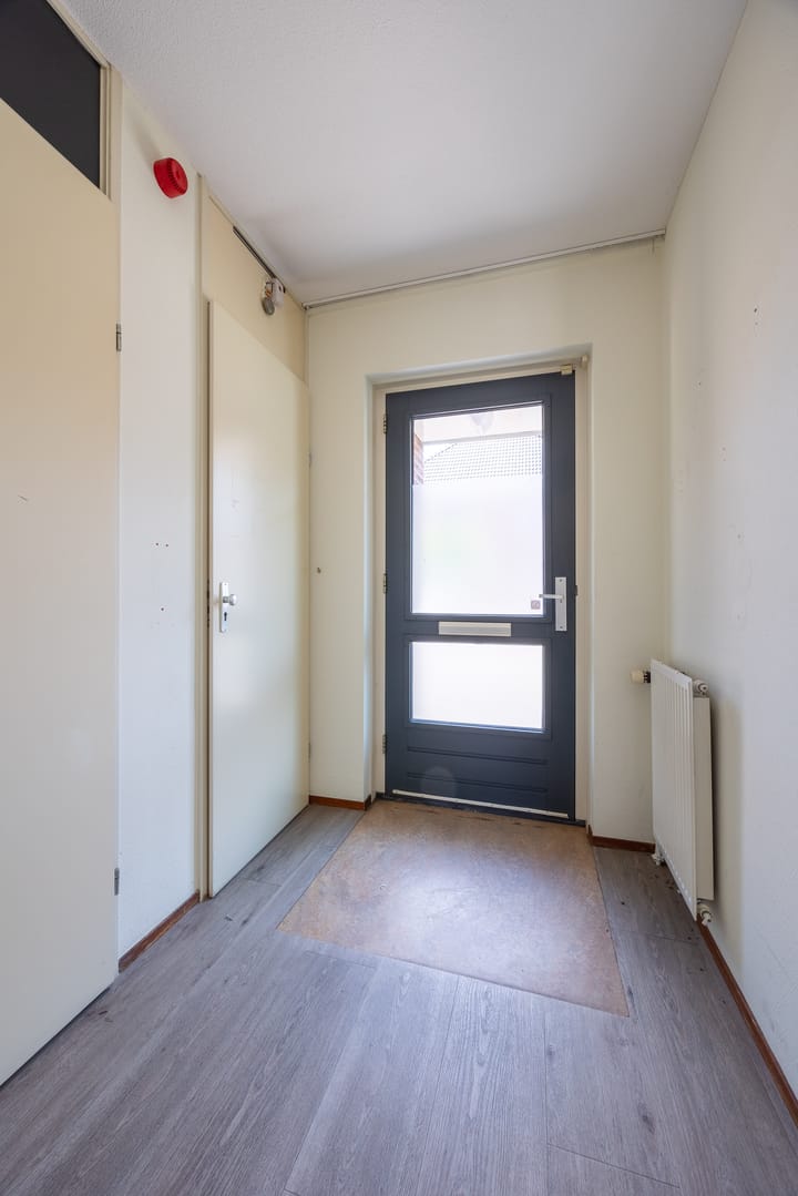 Foto 5 van Burg.van Banningstraat 9