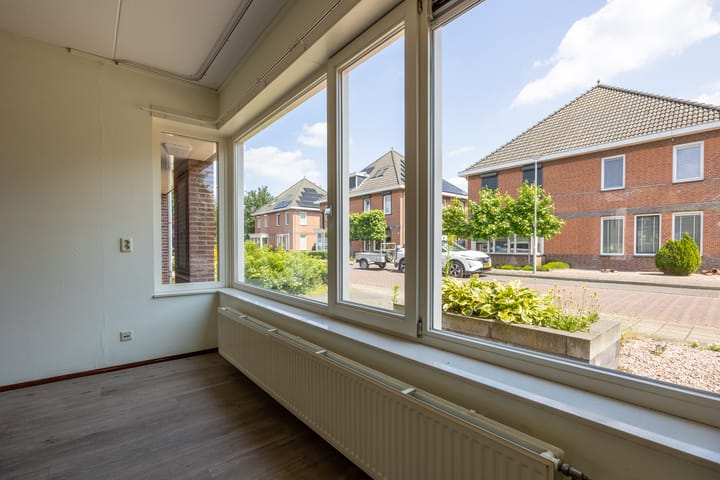 Foto 8 van Burg.van Banningstraat 9