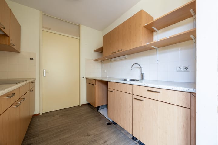 Foto 12 van Burg.van Banningstraat 9