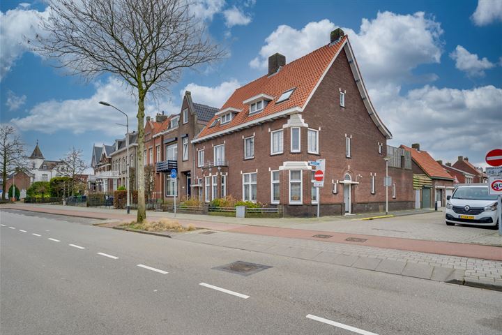 Bekijk foto 4 van Boulevard 69