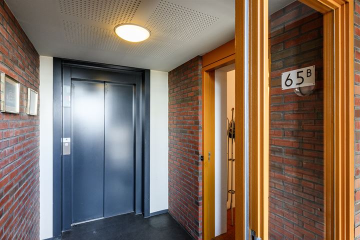 Bekijk foto 30 van Langestraat 65-B