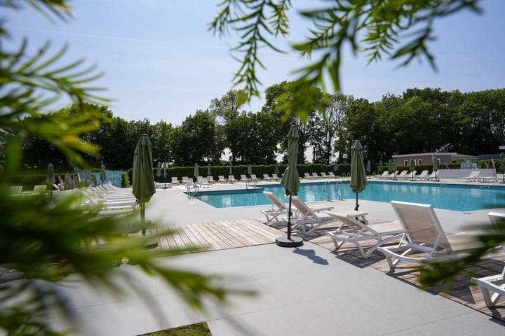 Photo 3 of Gasthuis 3-132