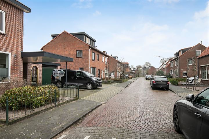 View photo 35 of Trompstraat 7