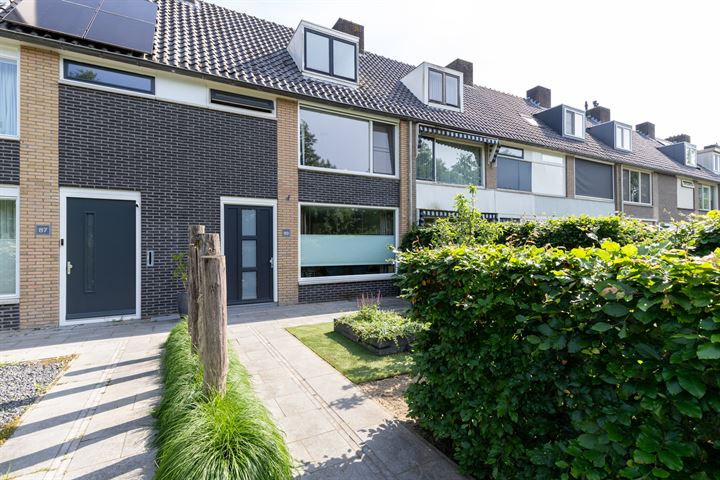 Bekijk foto 9 van Muiderslotstraat 89